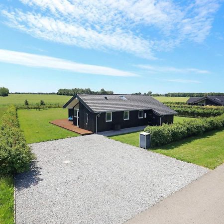 9 Person Holiday Home In Otterup Buitenkant foto